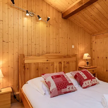 Crozats · 10 Pers · Terrasse · Cheminée · Vue La Plagne